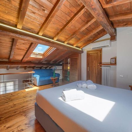Romantic Home - Charm Ed Eleganza Nel Cuore Di Firenze Exterior photo